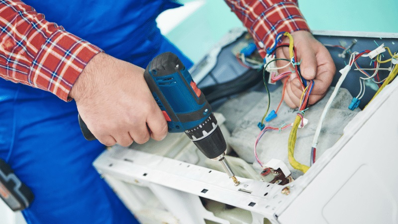Gölcük Hoover Hoover çamaşır makinesi kart tamiri – Su almama arızası orijinal parça ile giderildi. - Teknik servis örneği